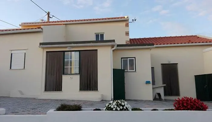 Casal Riquezo T1 - Serra Da Pescaria - * Nazaré